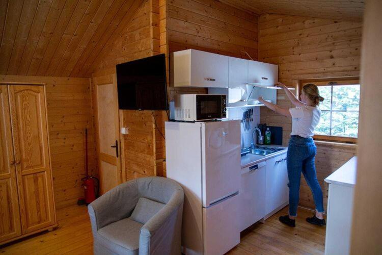 Comfortable Bungalow With A Covered Terrace, For 6 People, Мендзыздрое Экстерьер фото
