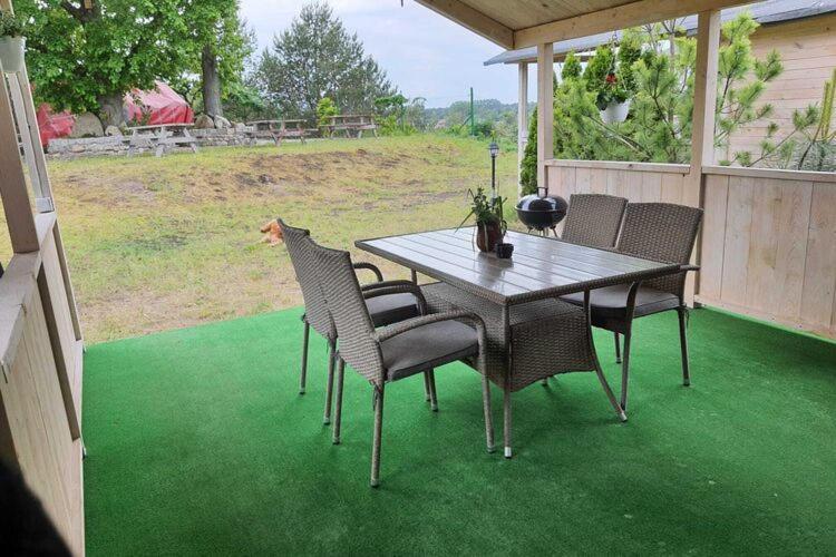 Comfortable Bungalow With A Covered Terrace, For 6 People, Мендзыздрое Экстерьер фото
